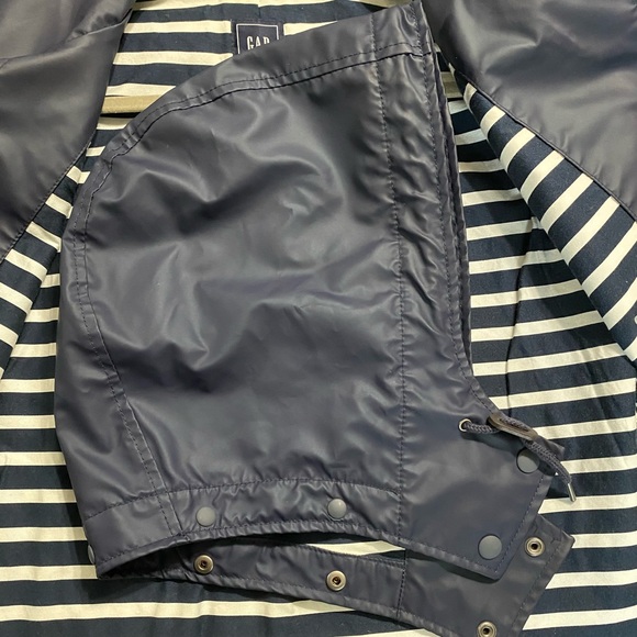 Gap Navy Striped Lined Raincoat w/ detachable hood - Picture 5 of 6